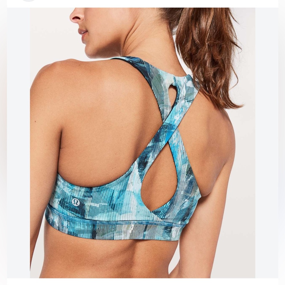 Lululemon Athletica Time to Sweat women’s sports bra 🍋